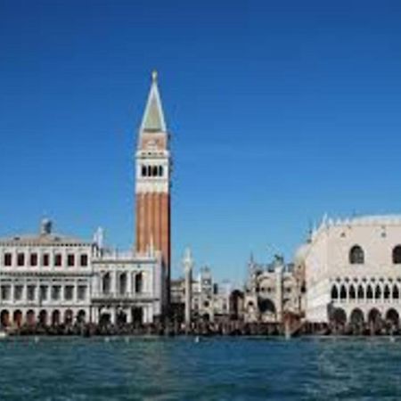 Residenza Leon D'Oro Apartment Venice Luaran gambar
